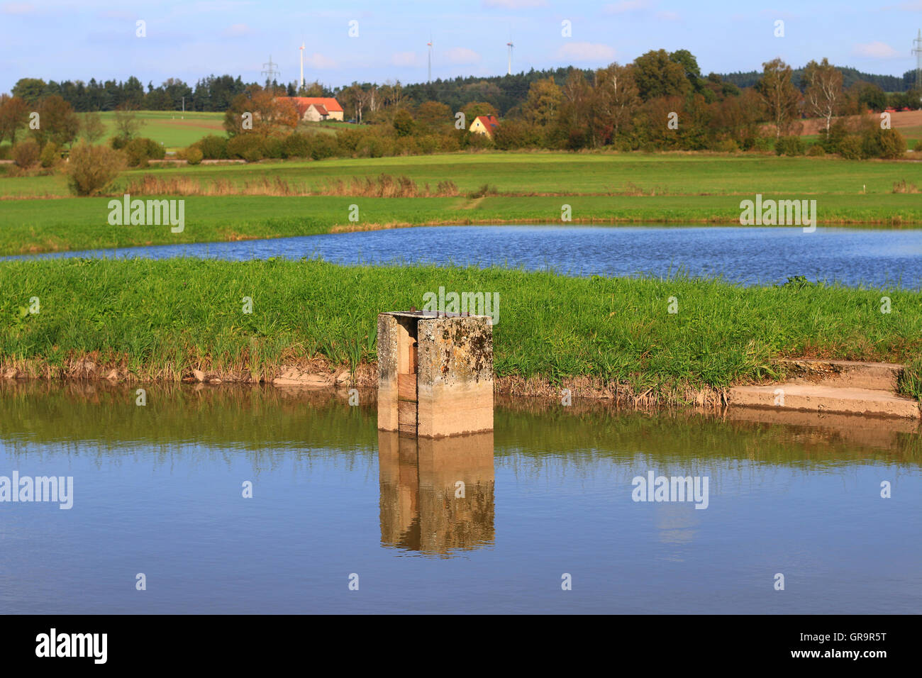 Dinosaurier teich Fotos und Bildmaterial in hoher Auflösung Alamy