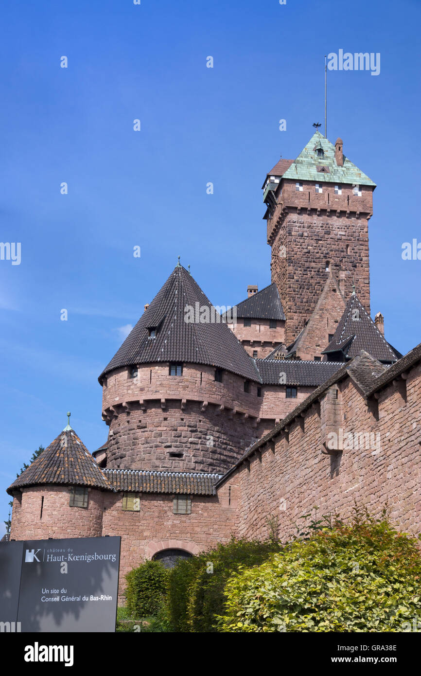 Haut Koenigsbourg Schloss, Elsass, Departement Bas-Rhin, Frankreich, Europa Stockfoto