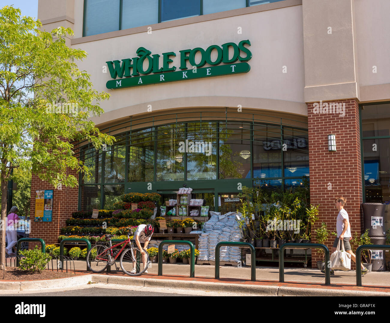 SILVER SPRING, MARYLAND, USA - Whole Foods Market in der Innenstadt von Silver Spring. Stockfoto