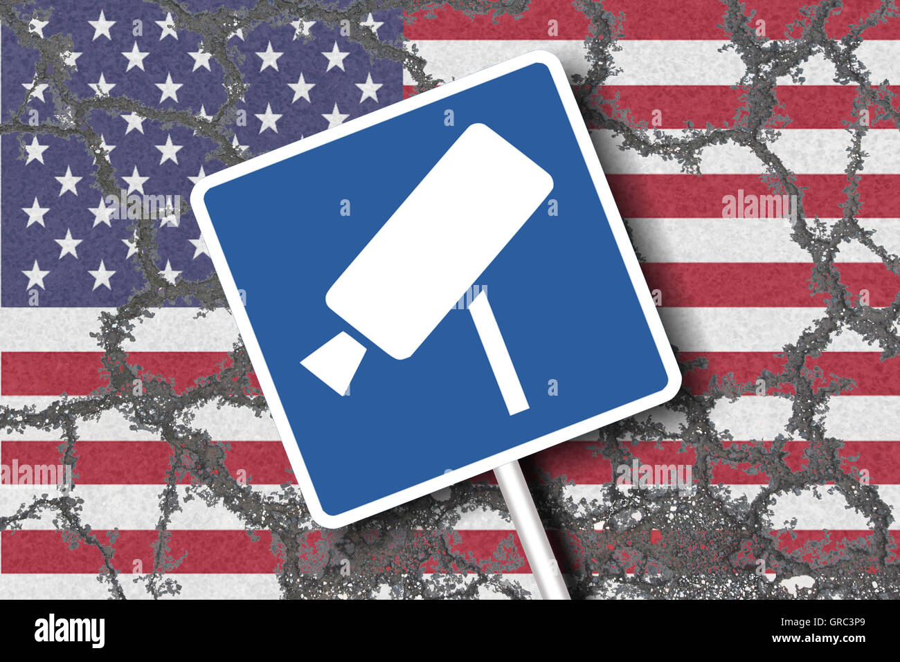 Flagge der Usa mit Zeichen Aufmerksamkeit Videoaufzeichnung Verkehrsfläche erodieren Stockfoto