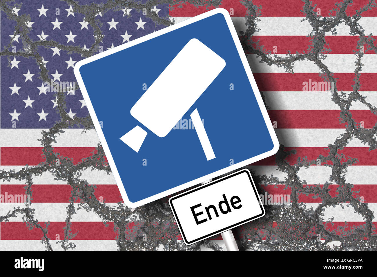 Erodieren Flagge der Usa mit Traffic Sign Aufmerksamkeit Videoaufzeichnung Bereich endet hier Stockfoto