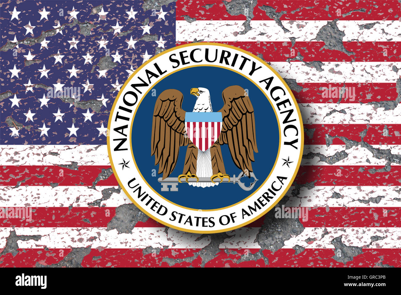 Flagge der Usa mit Nsa Zeichen erodieren Stockfoto