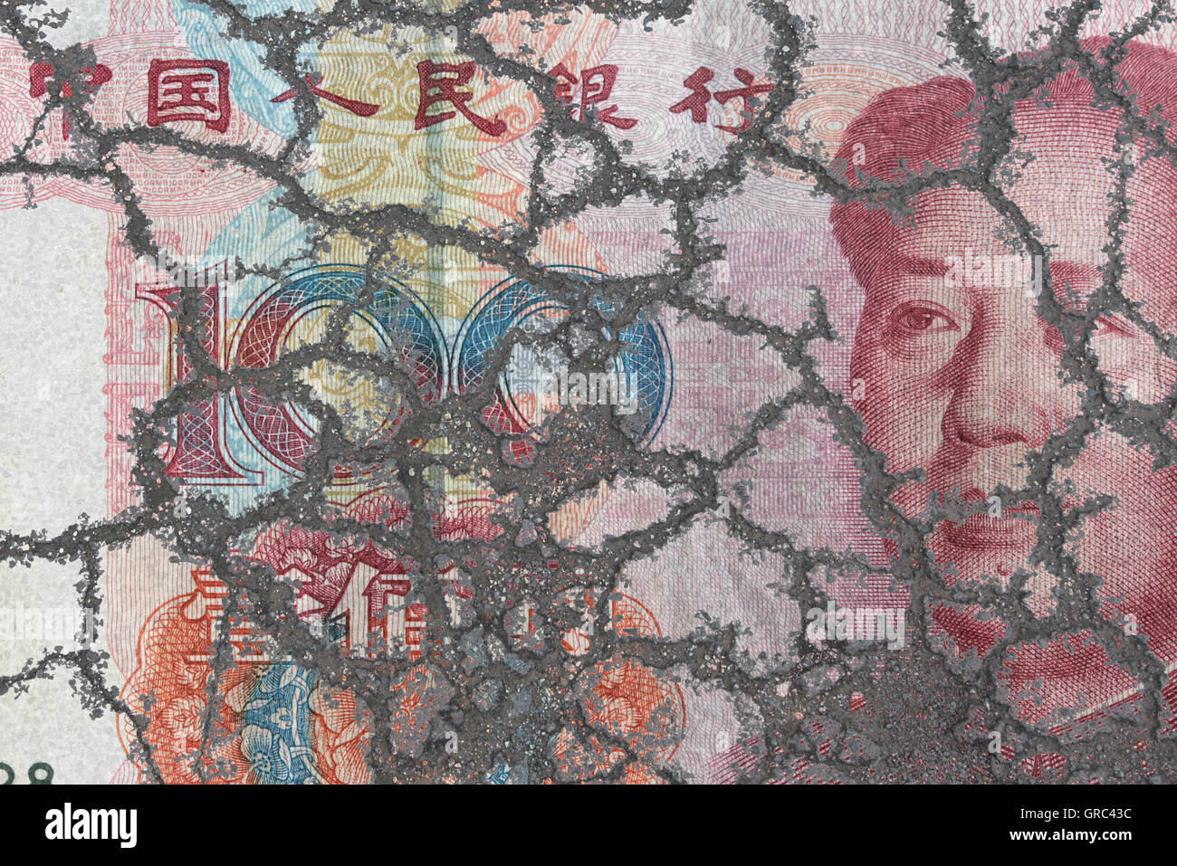 Chinese Yuan Geldschein auf den Boden erodieren Stockfoto