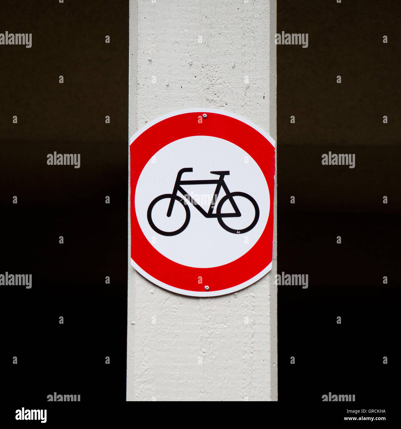Zugeschnittenen Traffic Sign, Fahrverbot, Fahrrad Stockfoto