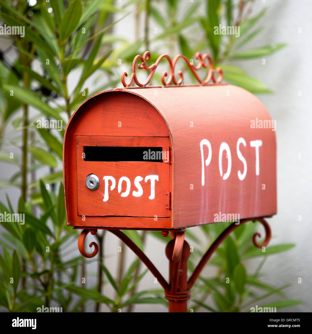 Stilvolle, individuelle Mailbox Stockfoto