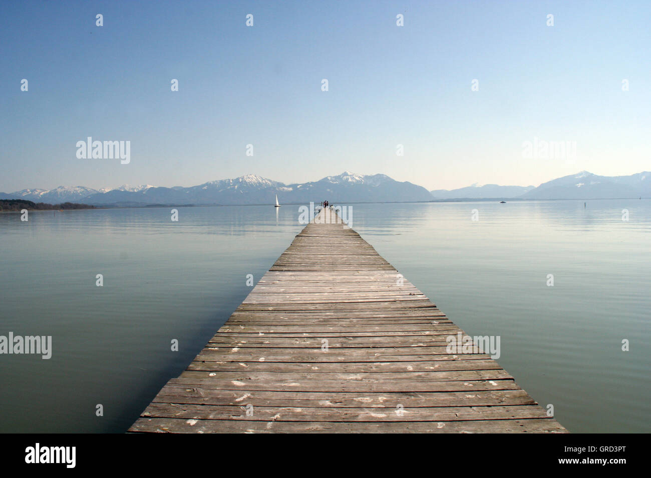Blick über den See-Chiemsee Stockfoto