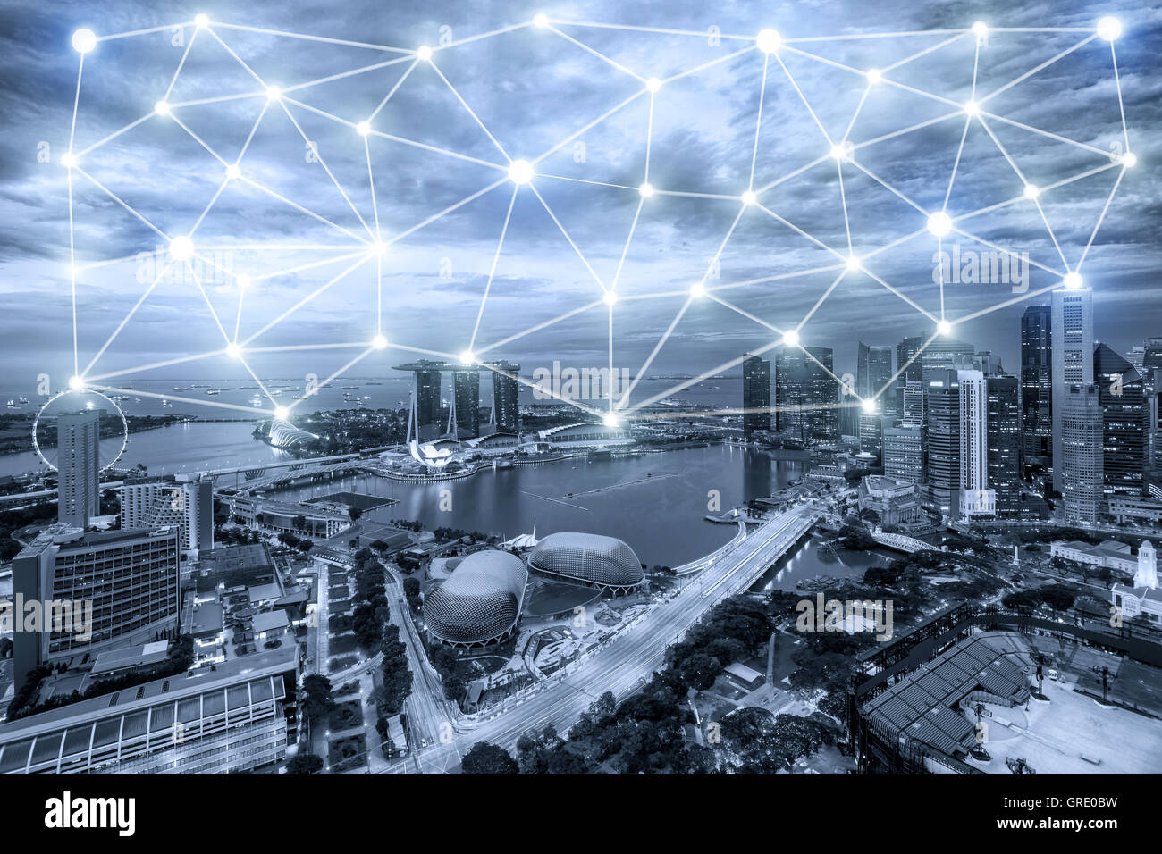 Singapur-Netzwerk Verbindung Stadt mit Linie der Netzwerkverbindung im Hintergrund. Smart-City. Stockfoto