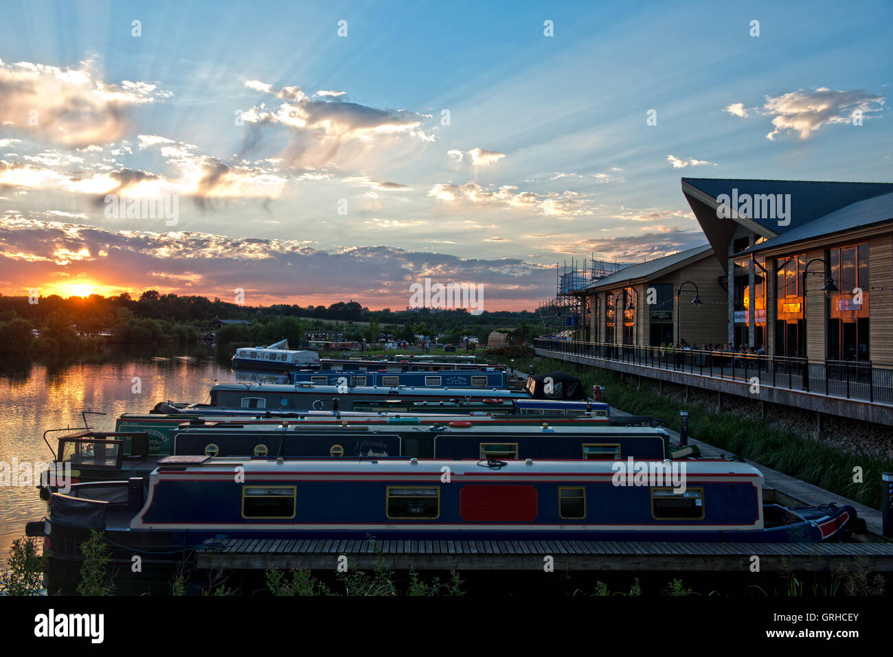 Sonnenuntergang über Mercia Marina, Willington, Derbyshire, England, Vereinigtes Königreich Stockfoto