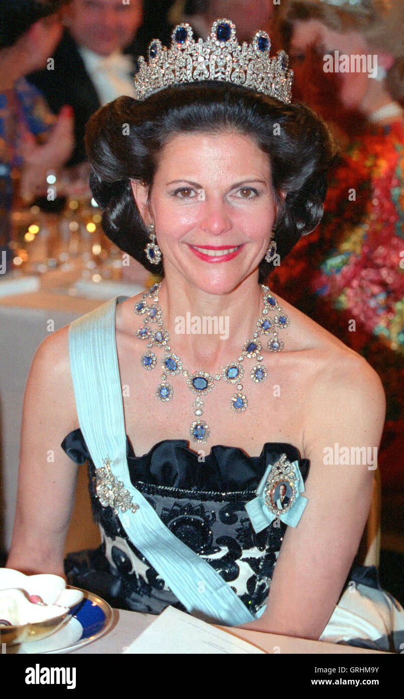 Königin SILVIA bei Nobel-Gala-Dinner im Rathaus von Stockholm Stockfoto