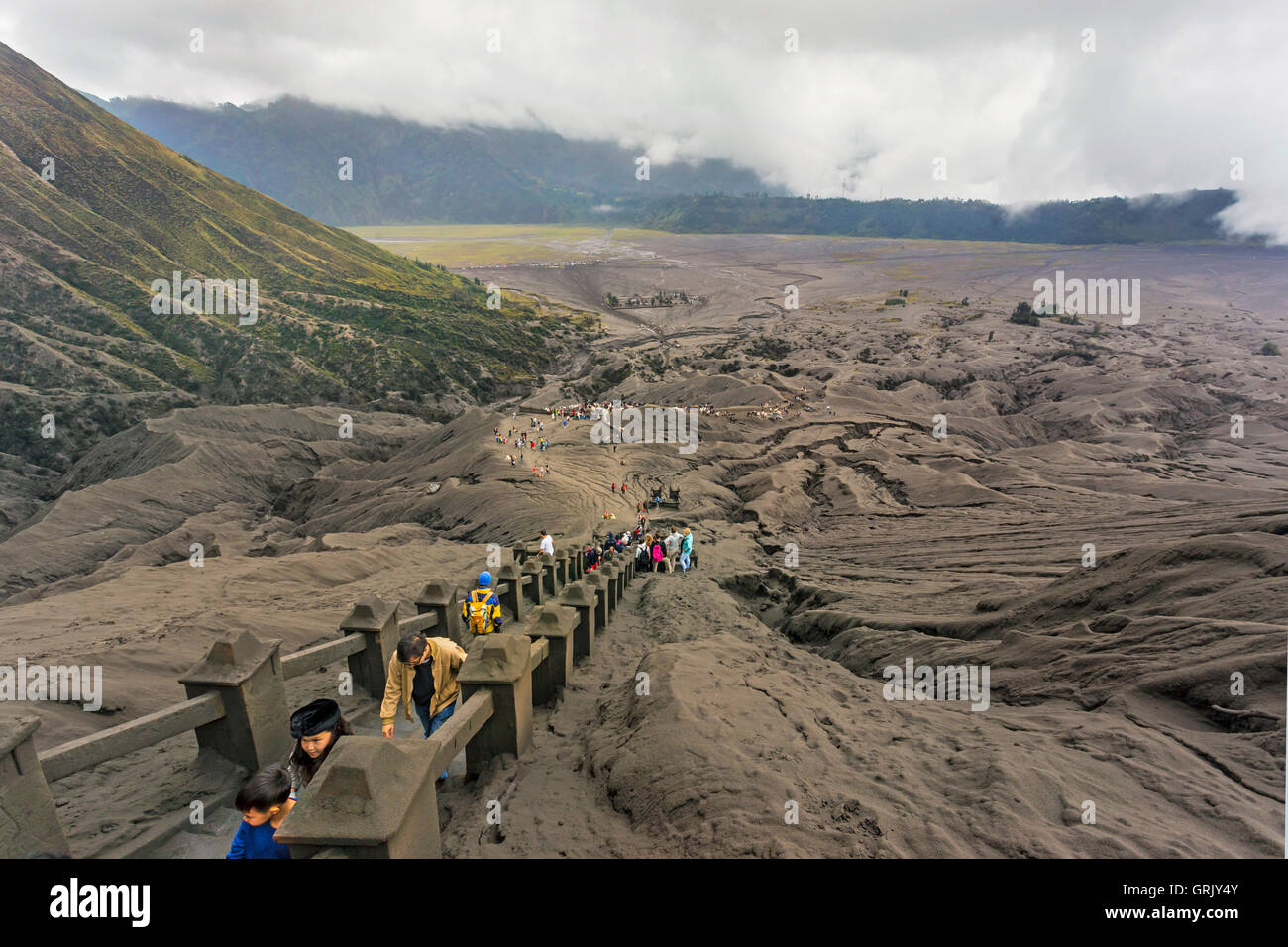 Touristen Reisen nach Mount Bromo, Ost-Java, Indonesien. Stockfoto