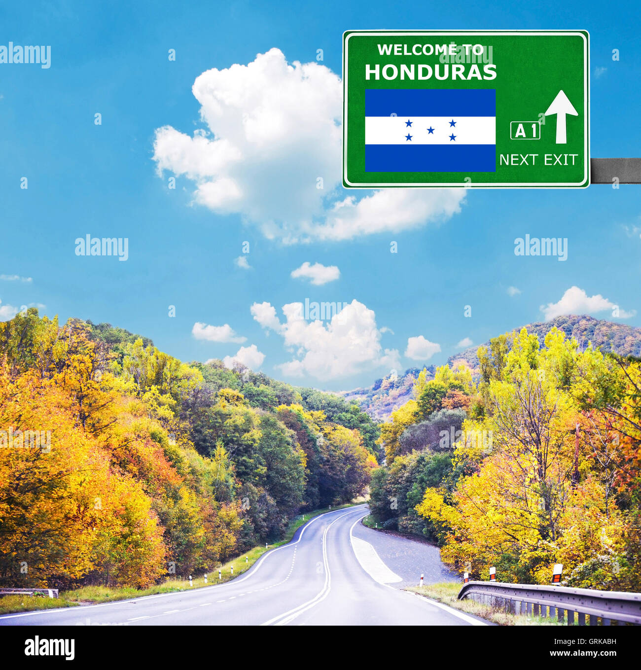 Honduras-Schild gegen klar blauen Himmel Stockfoto