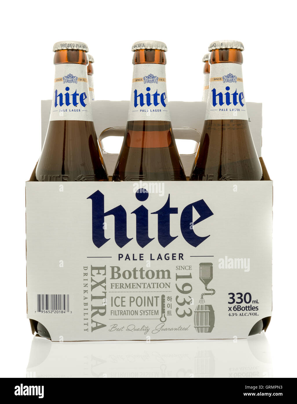 Winneconne, Wisconsin - 30. August 2016: Six-Pack von Hite Bier aus Südkorea auf eine isolierte Hintergrund. Stockfoto