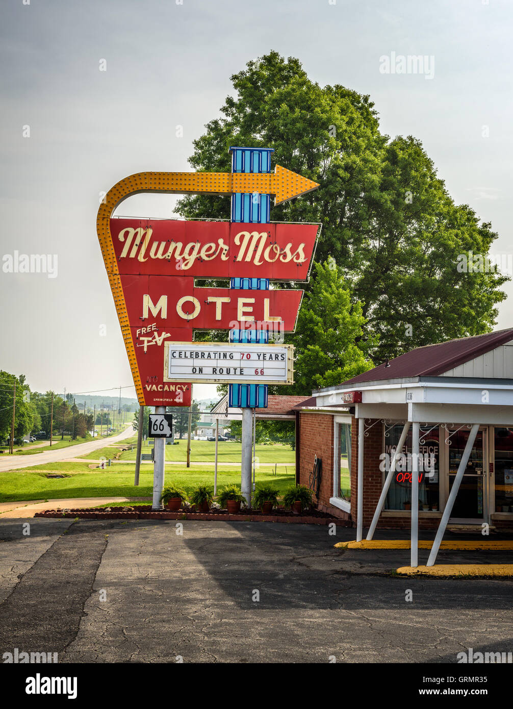 Munger Moss Motel und seine Vintage Neon unterzeichnen auf der historischen Route 66 in Missouri. Stockfoto