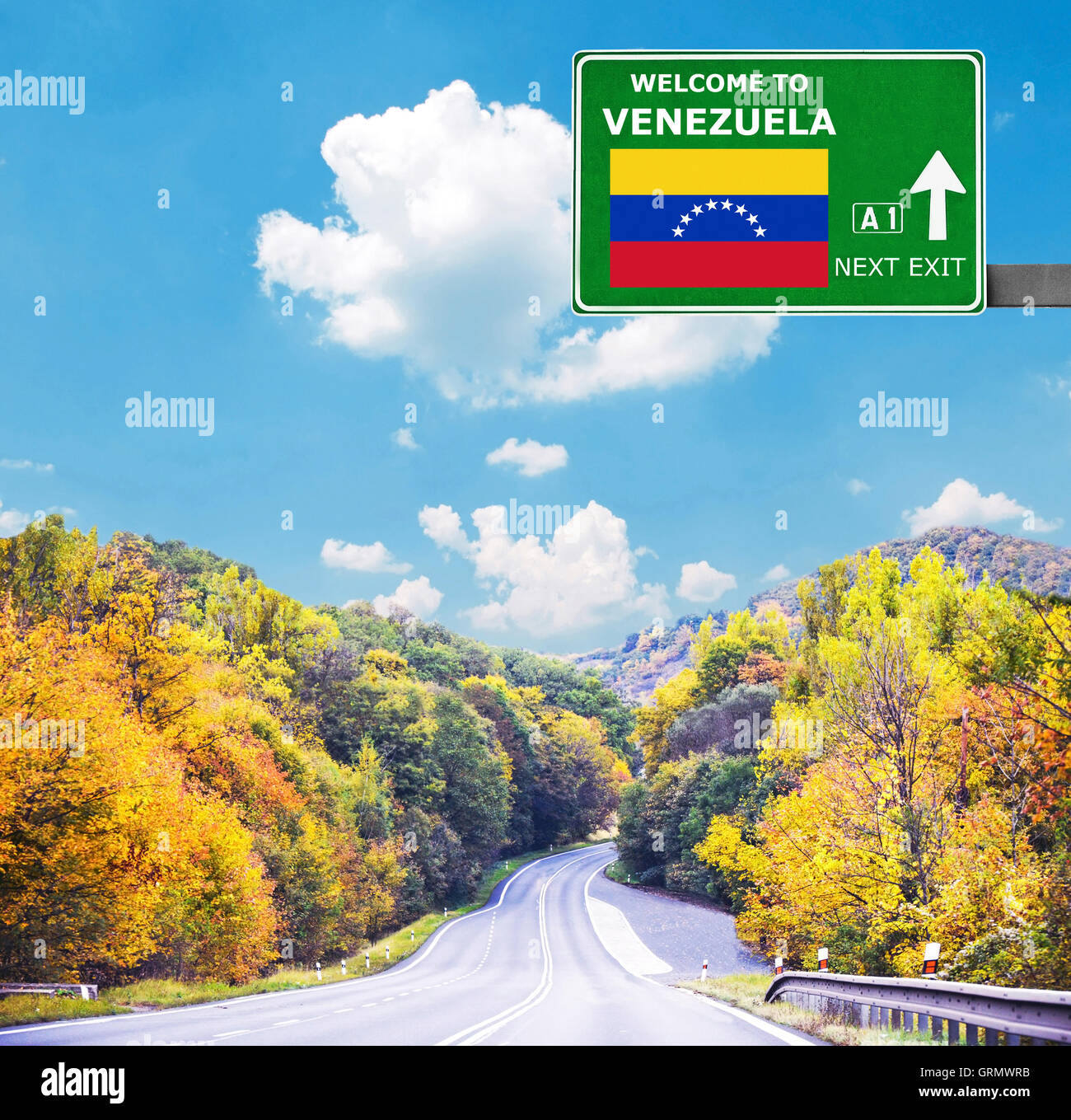 Venezuela-Schild gegen klar blauen Himmel Stockfoto