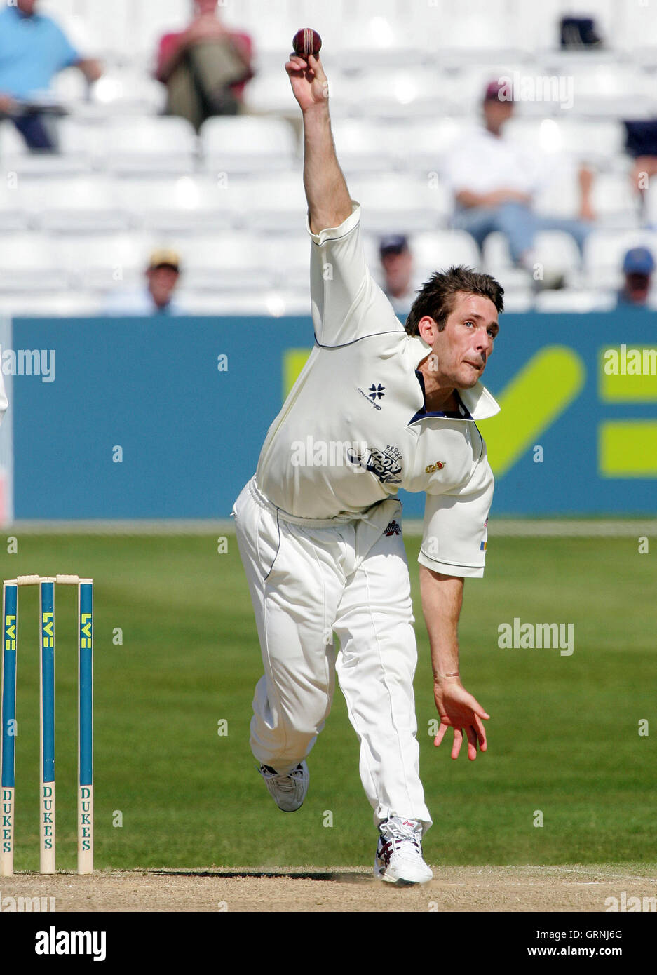 Tom Lungley von Derbyshire - Essex CCC Vs Derbyshire CCC - LV County Championship bei Ford County Ground, Chelmsford, Essex - 19.04.07 Stockfoto