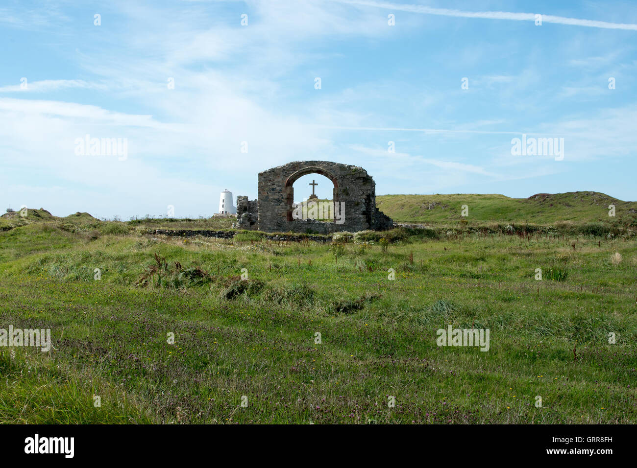 Ruine der Kirche von St. Dwynwen auf Llanddwyn Insel Anglesey North Wales Stockfoto