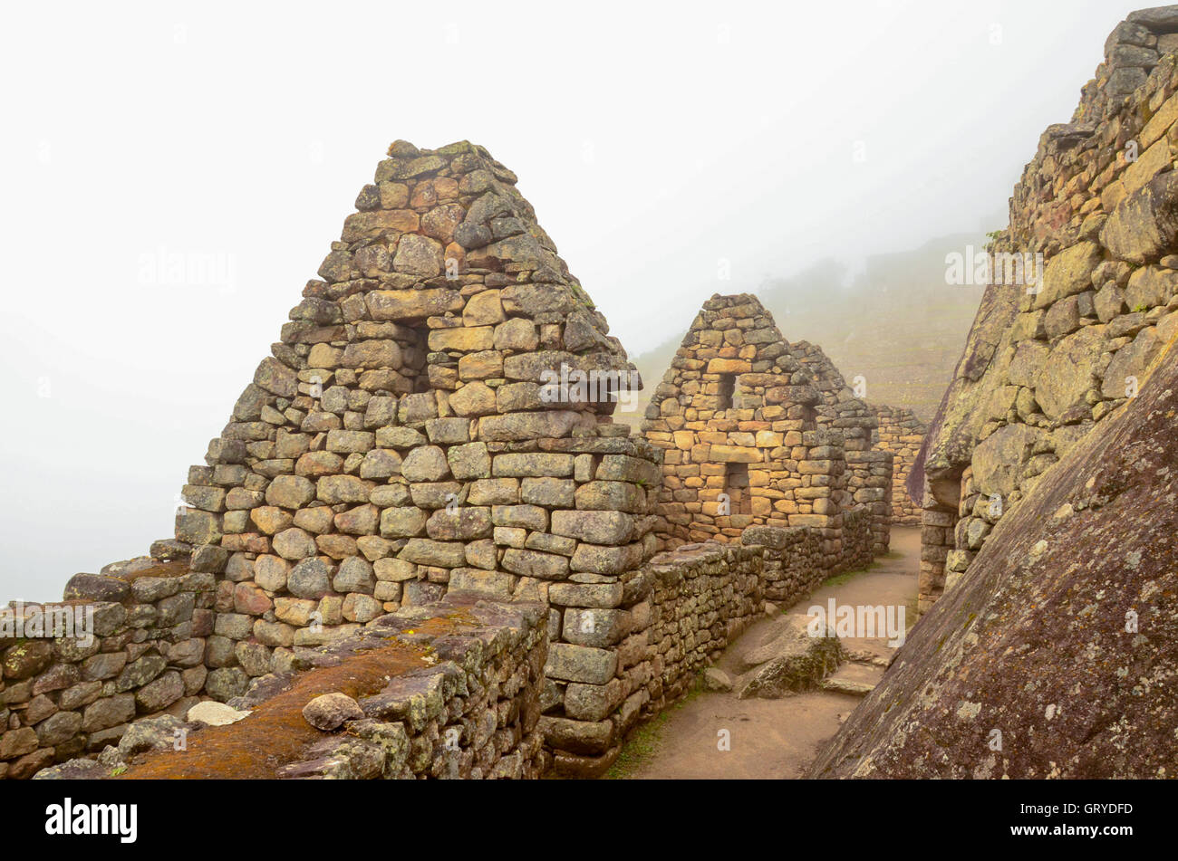 MACHU PICCHU, CUSCO REGION, PERU - 4. Juni 2013: Details des Wohngebietes von 15. Jahrhundert Inka-Zitadelle Machu Picchu Stockfoto