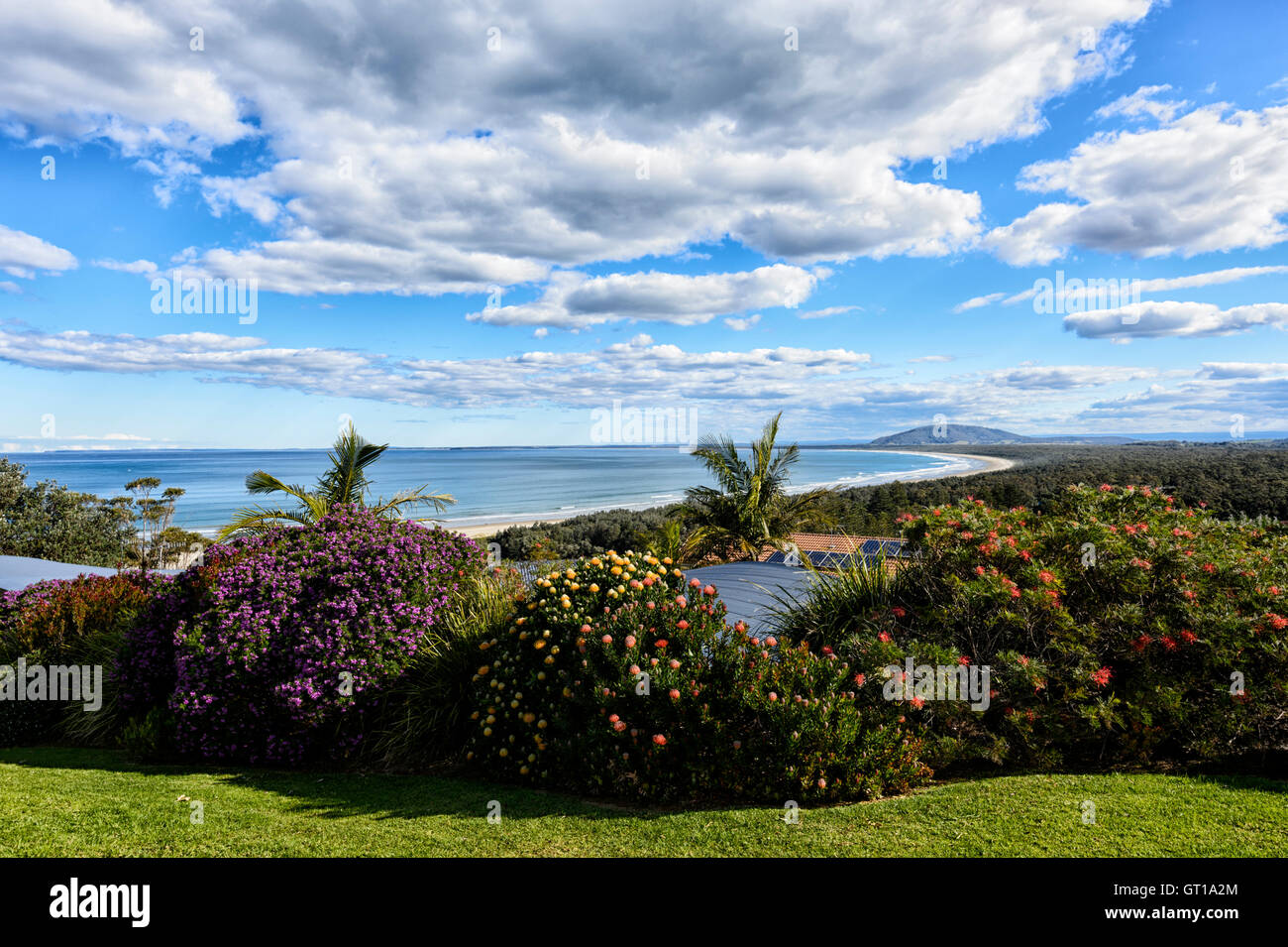 Blick auf Seven Mile Beach von Sir Charles Kingsford Smith Lookout, Gerroa, Shoalhaven, New South Wales, NSW, Australien Stockfoto