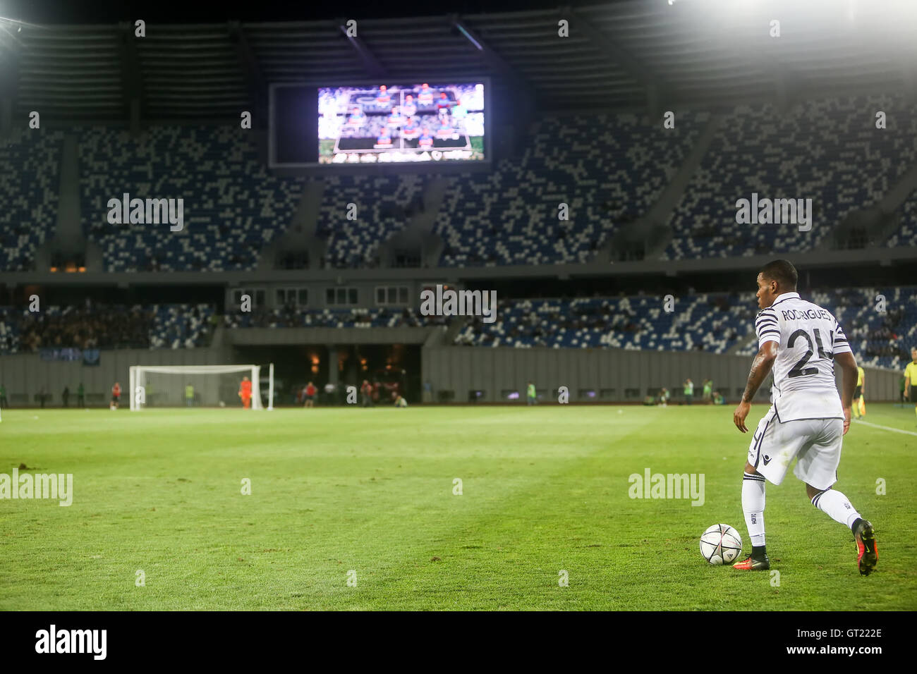 Tiflis, Georgien - 18. August 2016: Innenansicht des Boris Paichadze Dinamo Arena während der UEFA Europa League, erste Runde Stockfoto