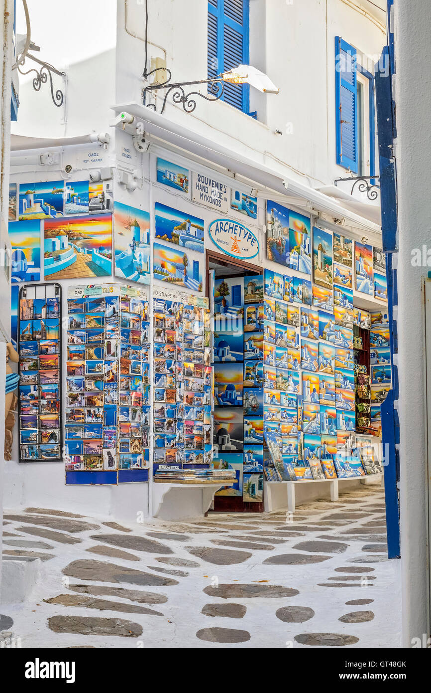 Laden mit Ansichtskarten-Mykonos-Cyclades-Griechenland Stockfoto