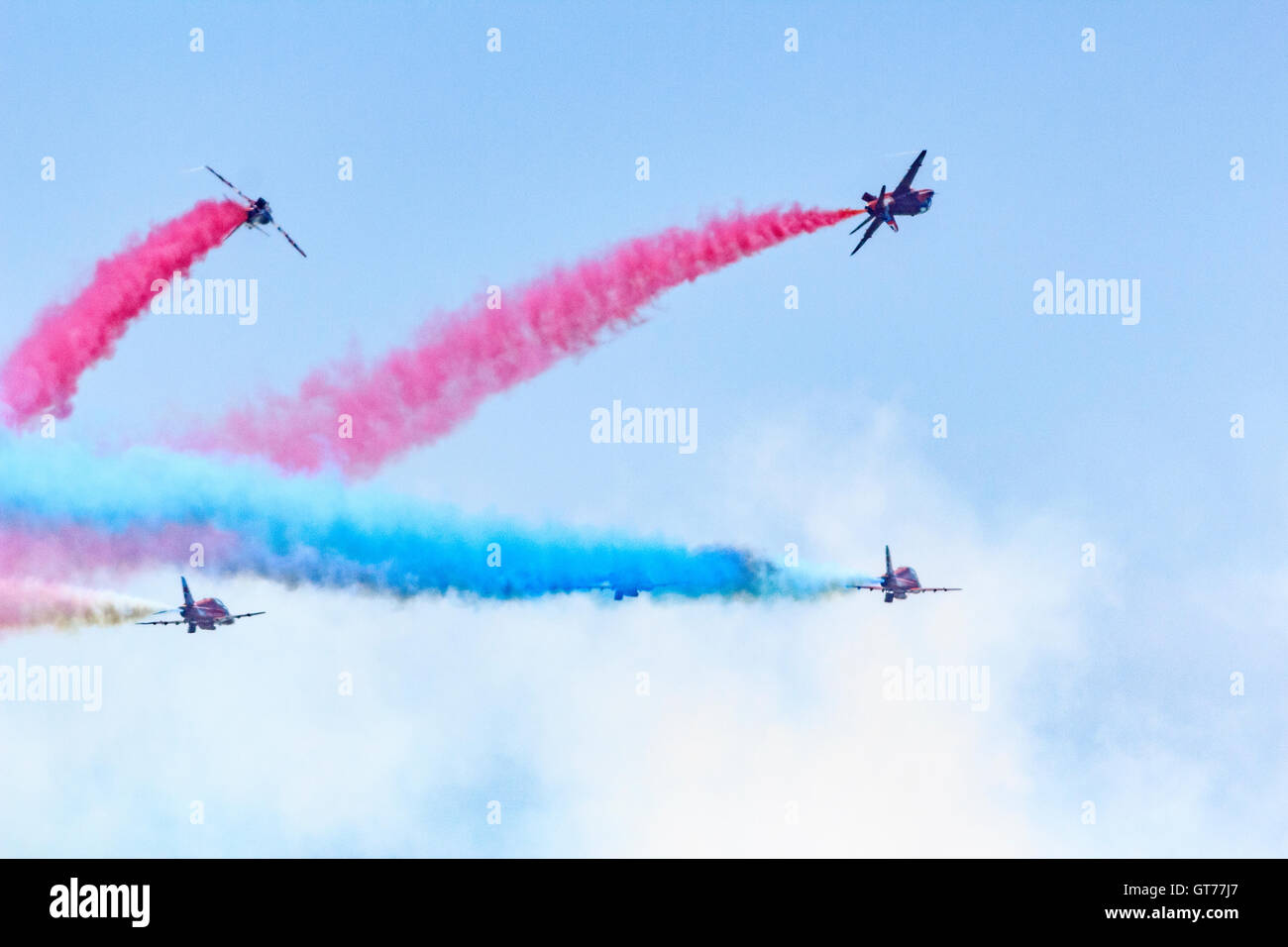 Rote Pfeile RAF Kunstflug Display Team bei Eastbourne internationale Airshow Airbourne 2016 Stockfoto