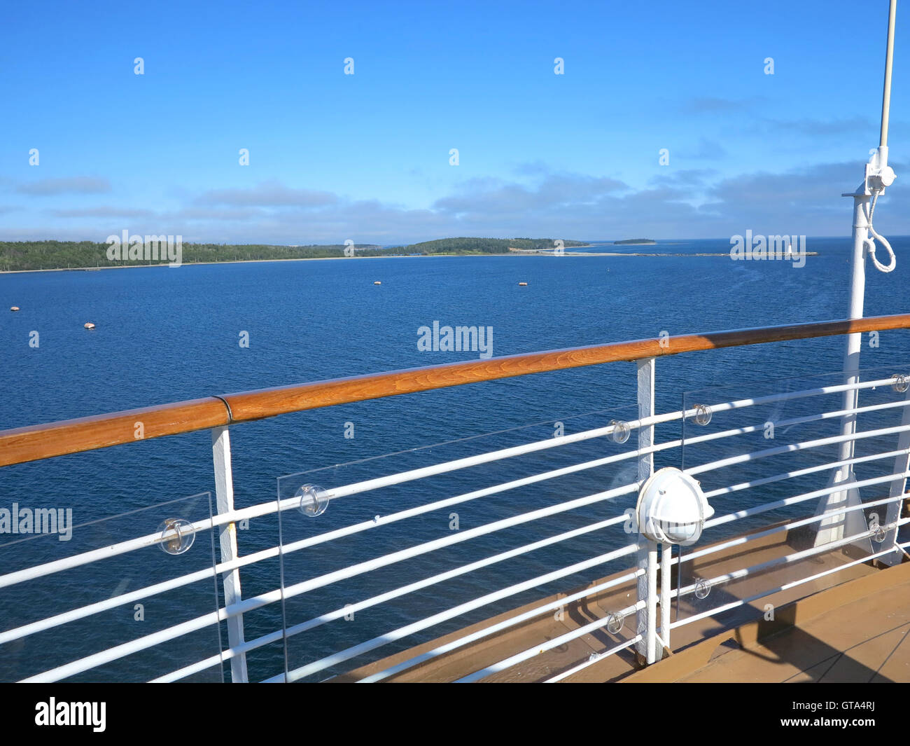 Die Aussicht auf McNabs Insel, Halifax, Nova Scotia, Kanada von einem Kreuzfahrtschiff Stockfoto