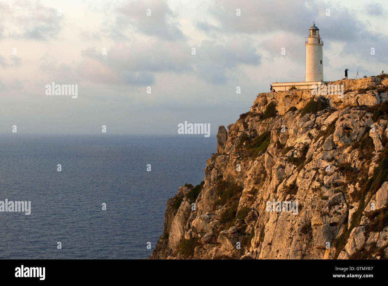 Sunrise. Leuchtturm Faro De La Mola, Formentera, Pityusen, Balearen, Spanien, Europa Stockfoto