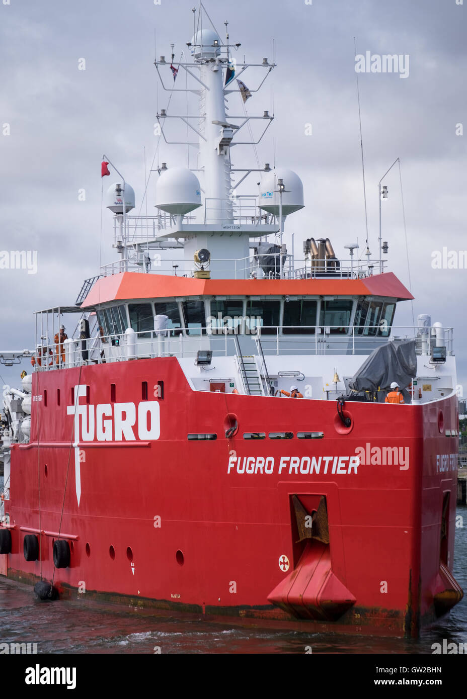 Vermessungsschiff Fugro Frontier in Grimsby Royal Docks während der Hornsea Projekt ein UXO-Umfrage Stockfoto
