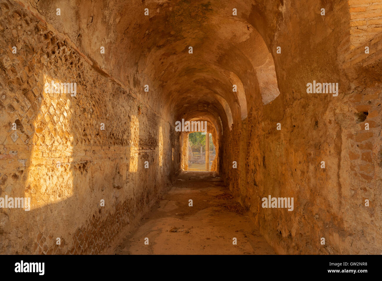 Ein unterirdischer Tunnel verwendet in Hadrians Villa in der Nähe von Tivoli, Rom, Italien Stockfoto