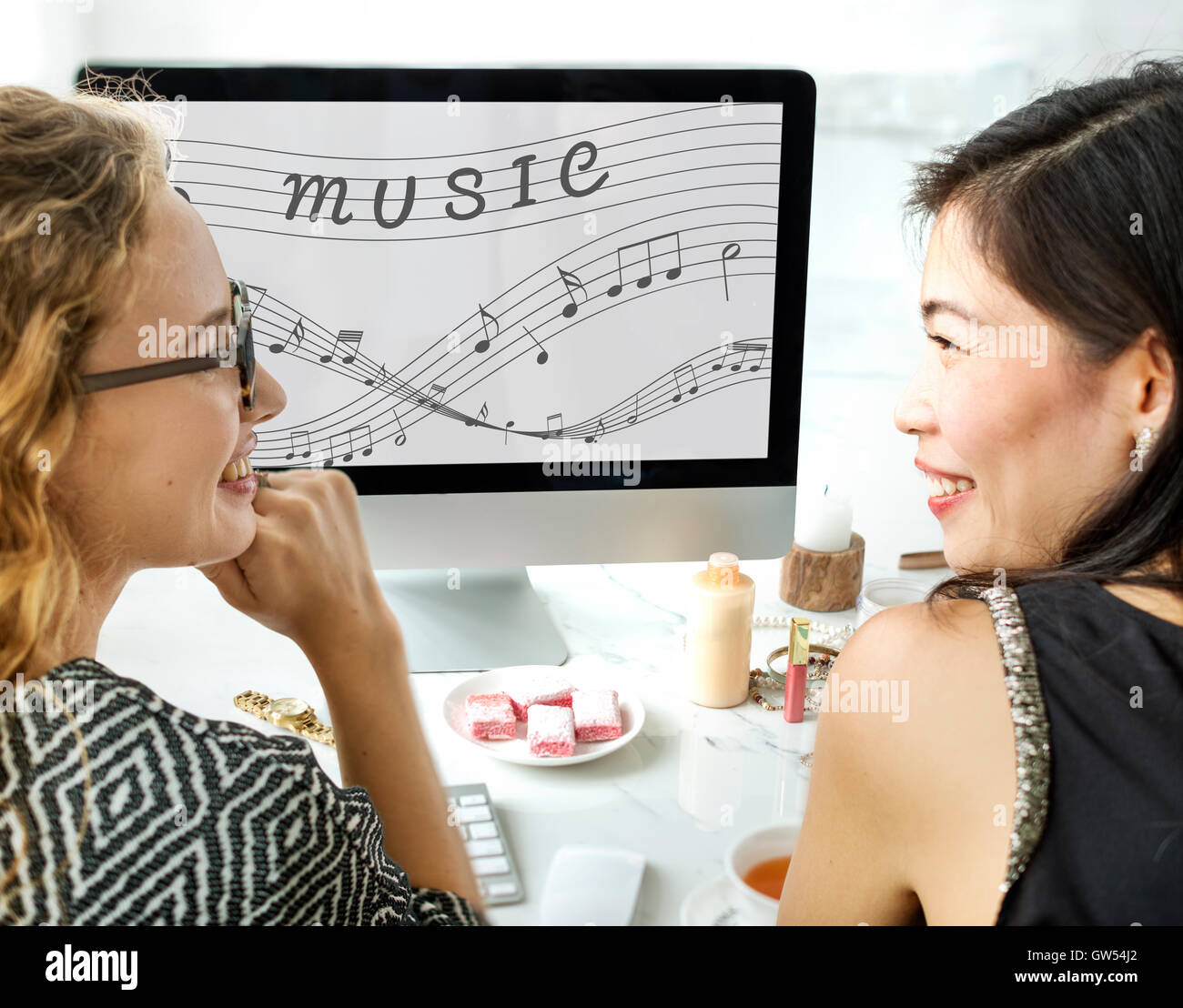 Musik Noten Entertainment Melodie hören-Konzept Stockfoto