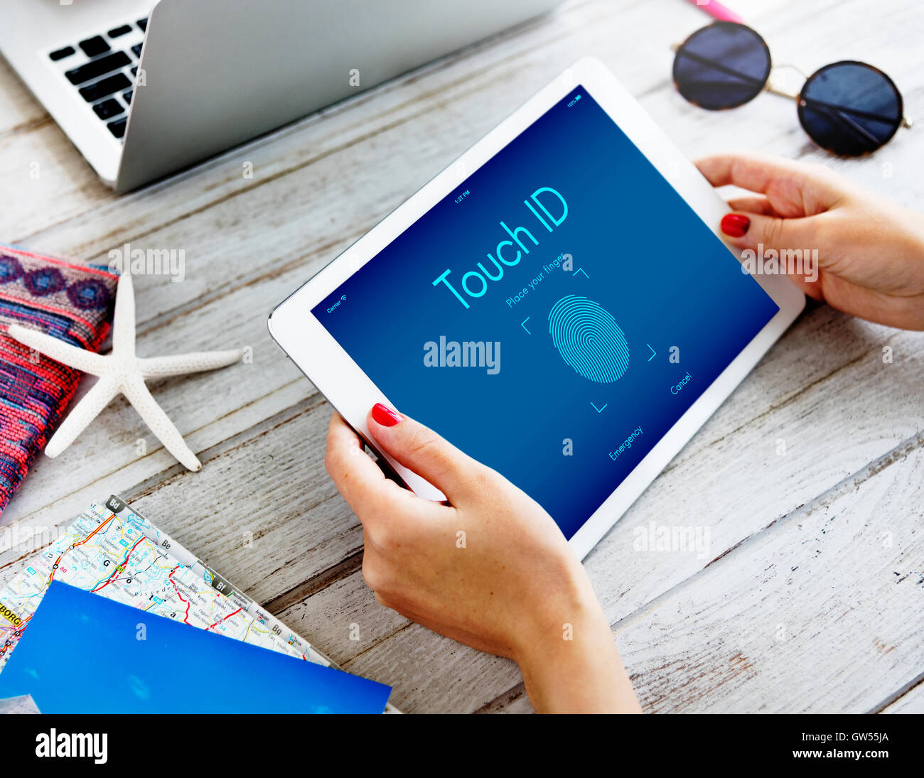 Tippen Sie auf ID Zugang Cyber Digital Security Grafikkonzept Stockfoto