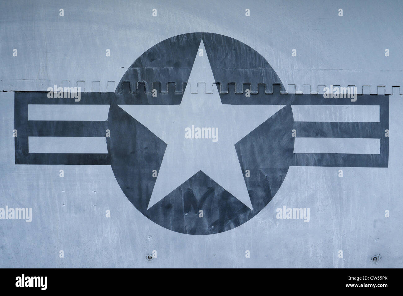 Abzeichen von Militärflugzeugen auf Patriot es Point in Charleston South Carolina Stockfoto