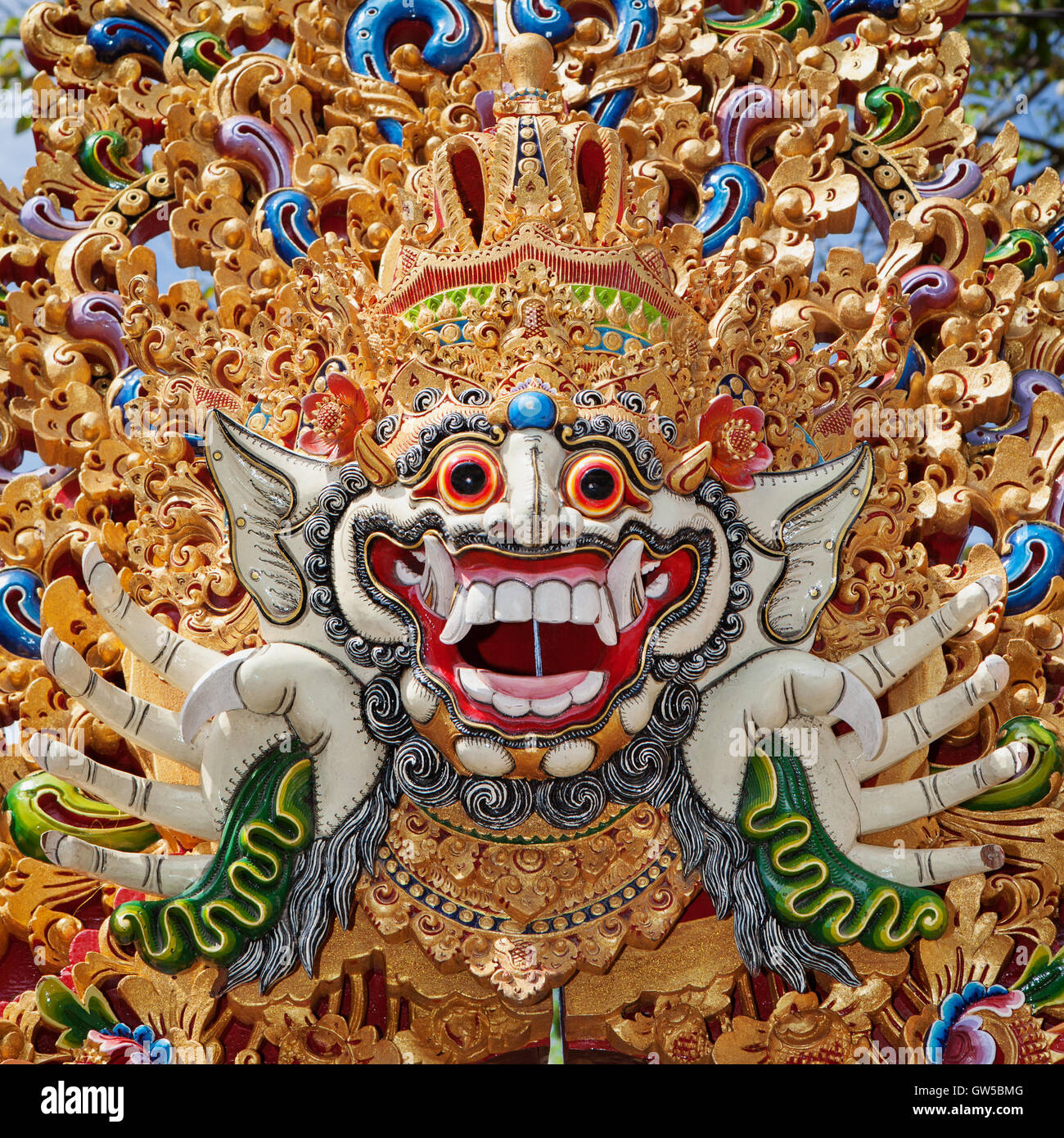 Traditionellen Barong-Maske-Muster im Tempel - Schutzgeist, Bali Insel Symbol. Sonderangebot-balinesischen Tänzen und Zeremonien. Stockfoto