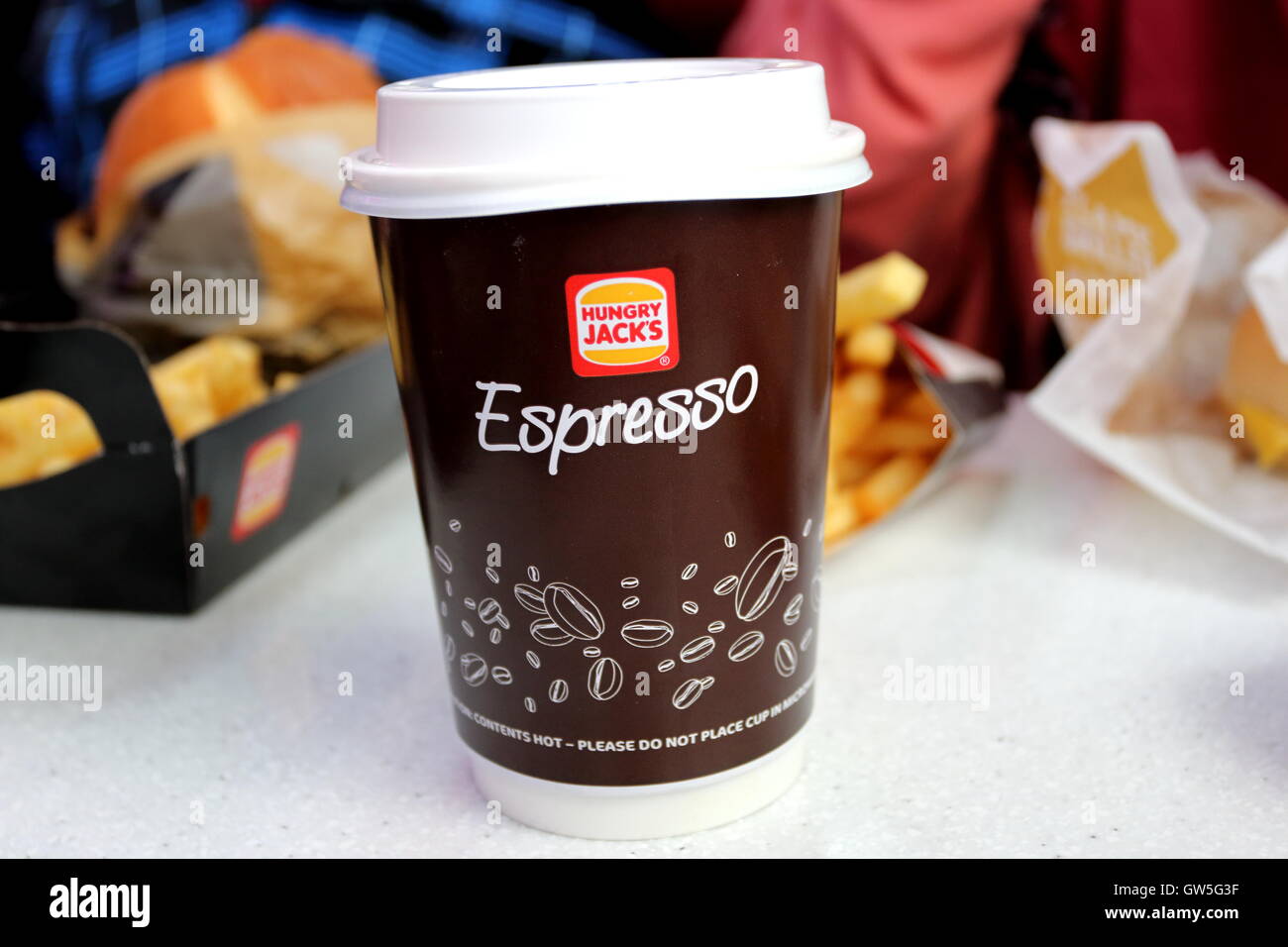 Espresso bei Hungry Jacks Fastfood-restaurant Stockfoto