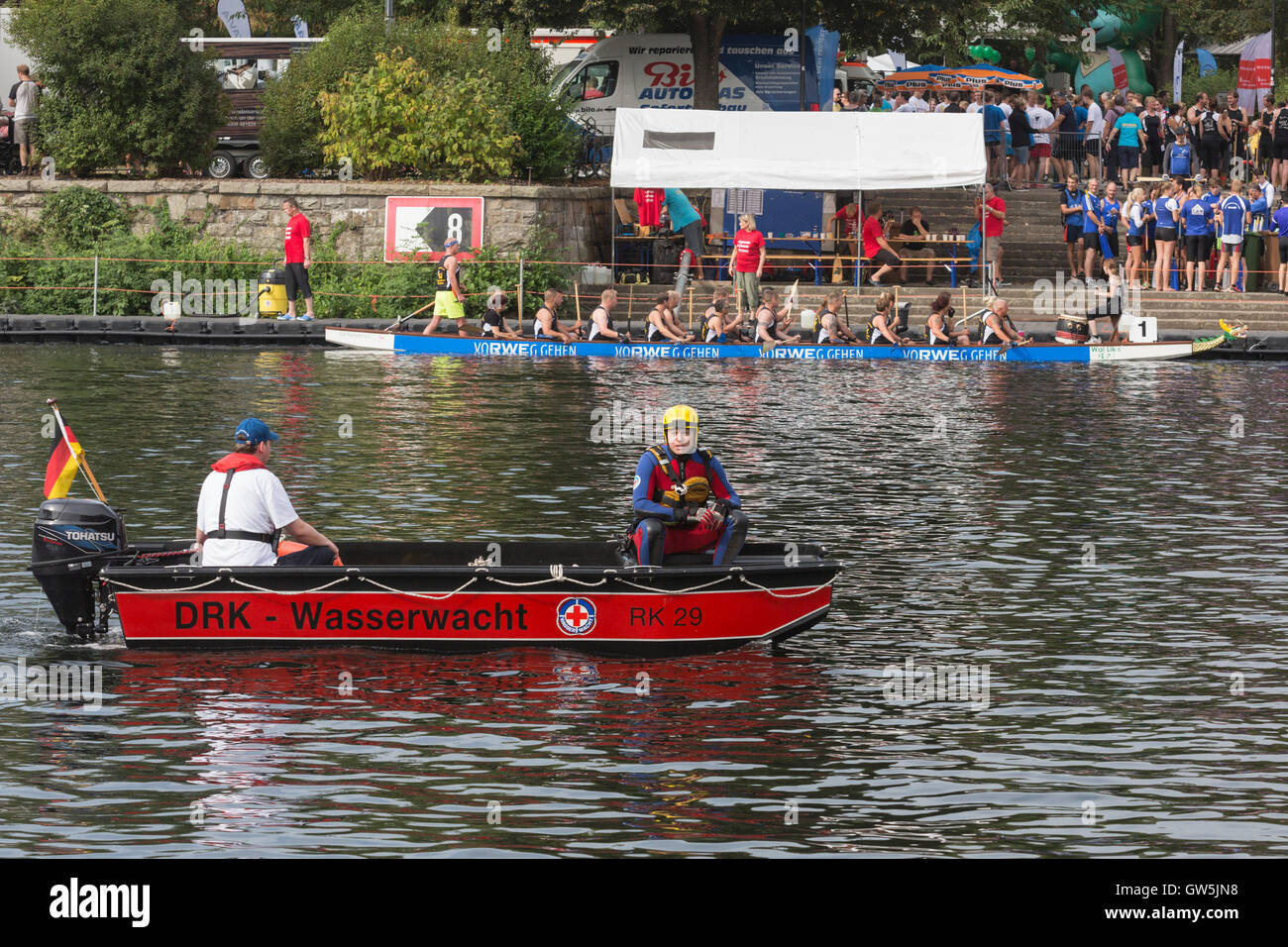 Drachenboot Festival Am Fluss Ruhr Mulheim Ein Der Ruhr Deutschland Stockfotografie Alamy