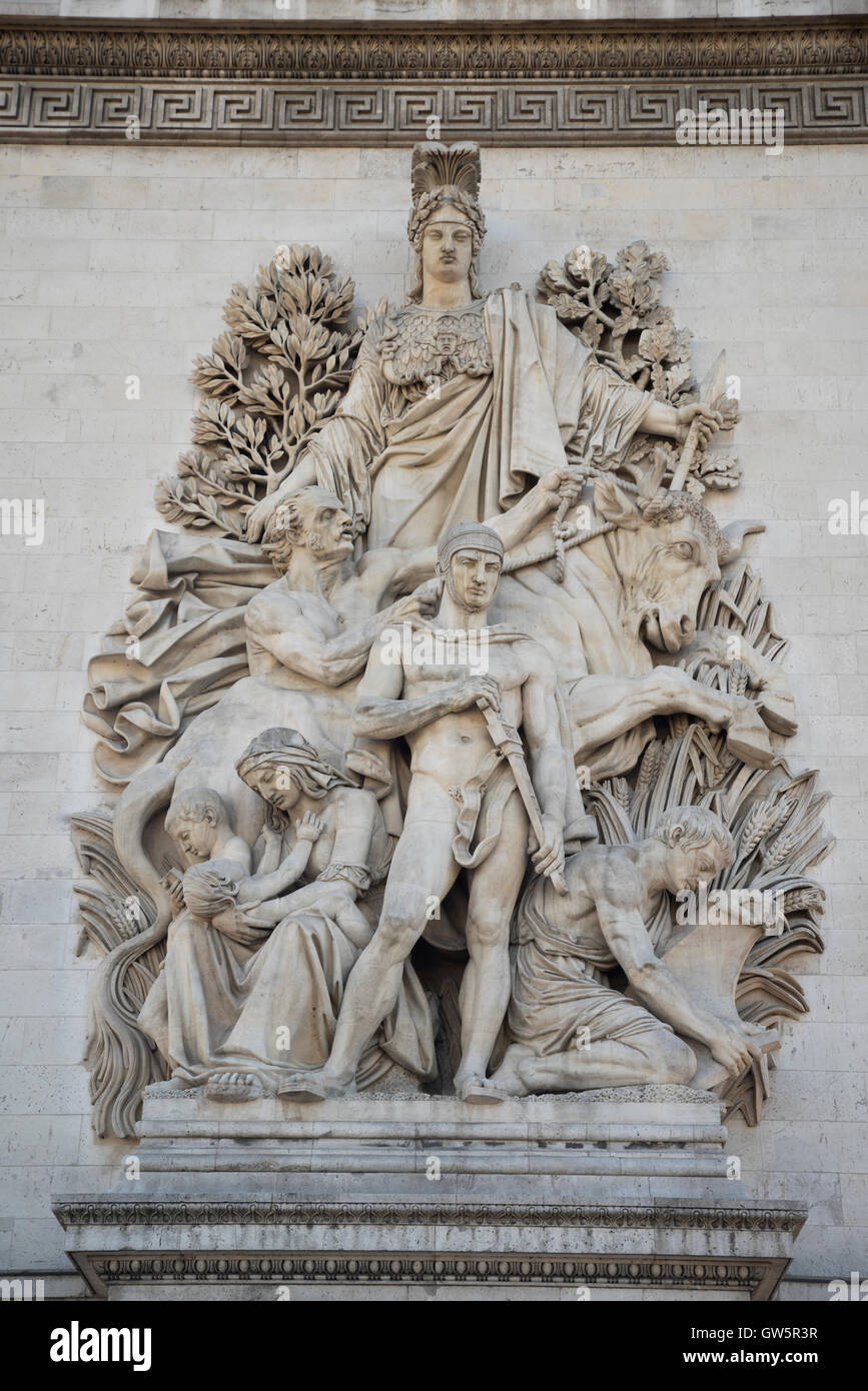 La Paix de 1815, von Antoine Étex Treaty von Paris auf dem Arc de Triomphe de l'Étoile am Place Charles de Gaulle, Paris, Frankreich Stockfoto