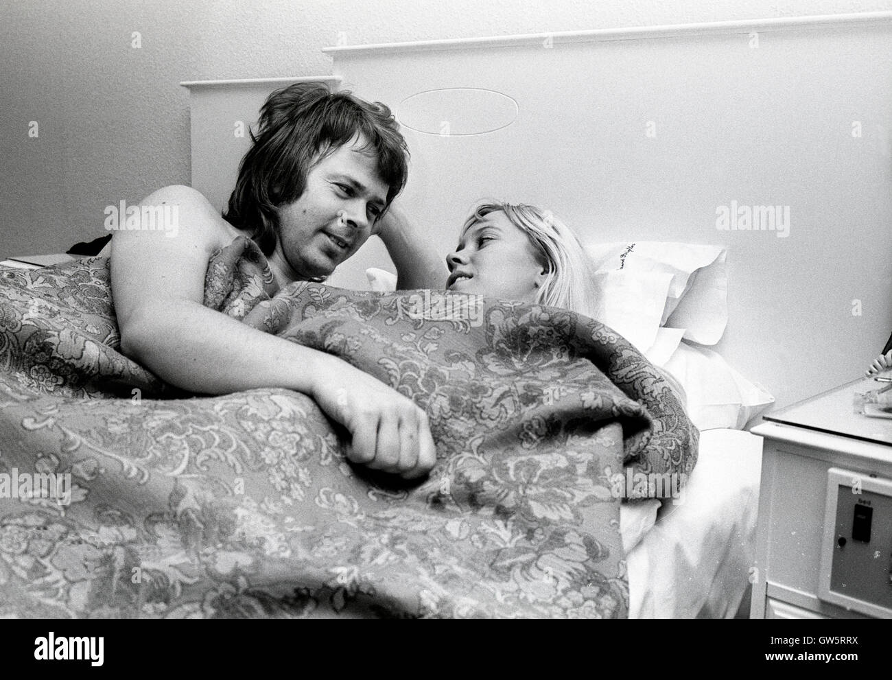 BJÖRN ULVAEUS und Agnetha Fälstskog beim Eurovision Songcontest 1974 ich Brighton Stockfoto