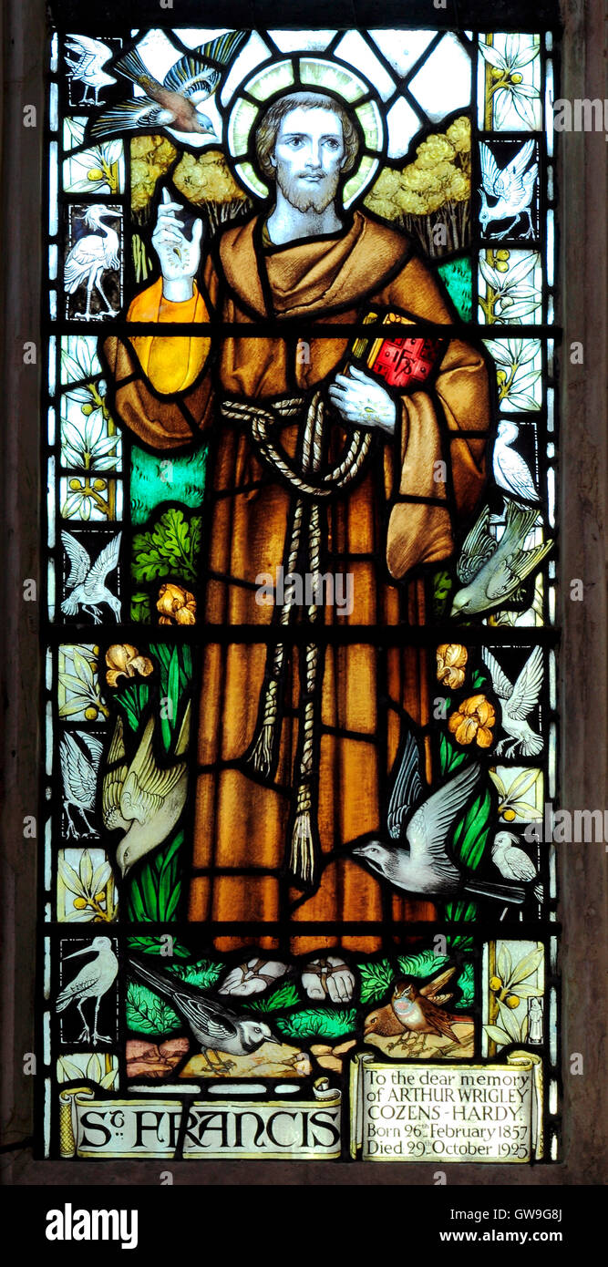 Cley nächsten Sea, Norfolk.  St. Francis, Glasfenster von J. Powell & Söhnen, Englisch 1925, Fenster 20. Jahrhundert, England Stockfoto