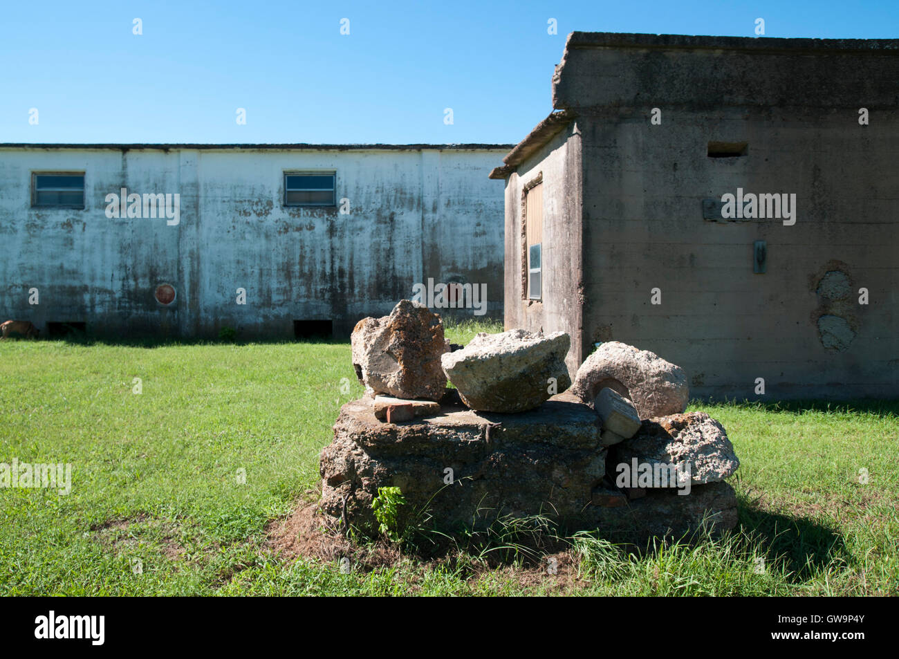 Alte, teilweise zerstörte Industrie bauen in Nord-Texas. Stockfoto