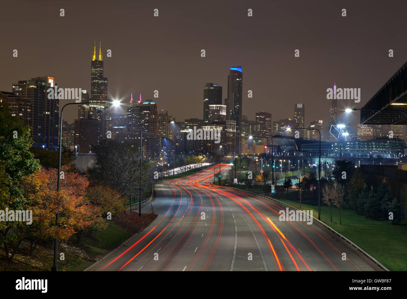 Stadt von Chicago. Bild des modernen dynamischen Stadt von Chicago in der Nacht. Stockfoto