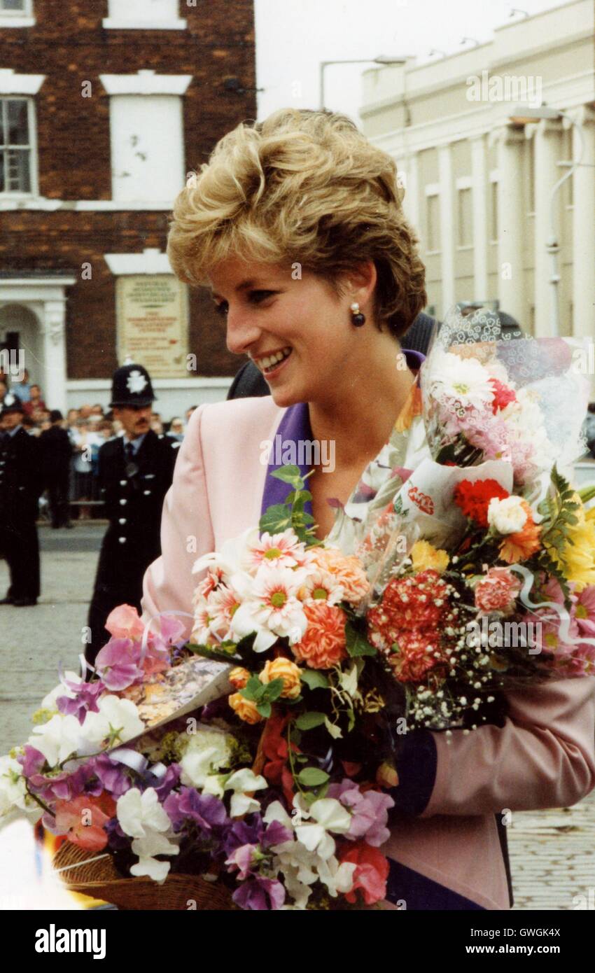 Diana Princess of Wales besucht Rumpf betreffen, Juni 1992 Stockfoto