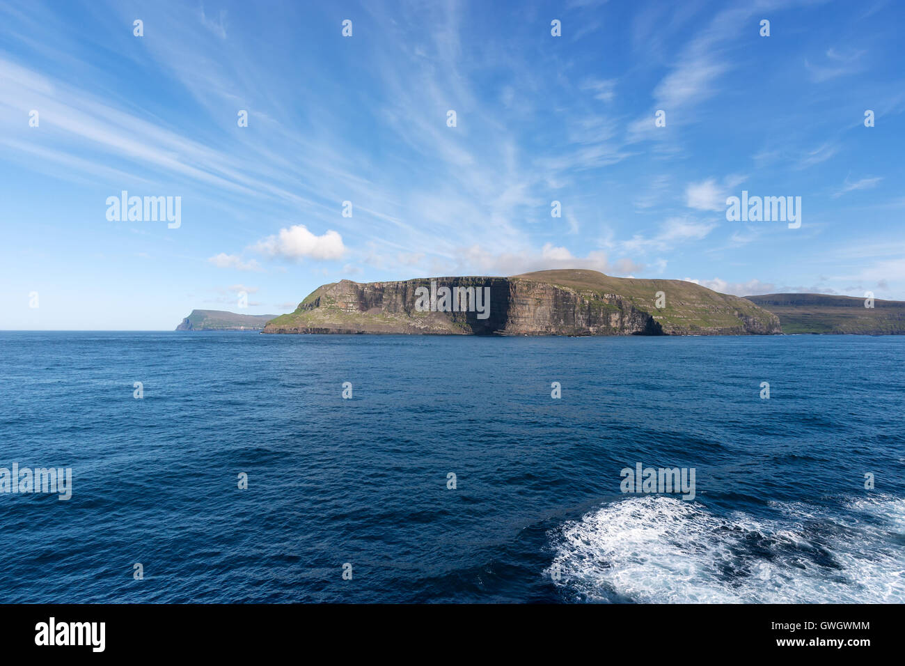 Färöer Inseln aus dem Meer anzeigen Stockfoto