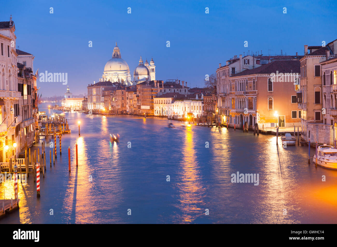 Canal Grande, Venedig, Italien bei Nacht Stockfoto