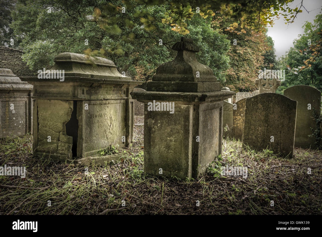 Overcast Friedhof Stockfoto