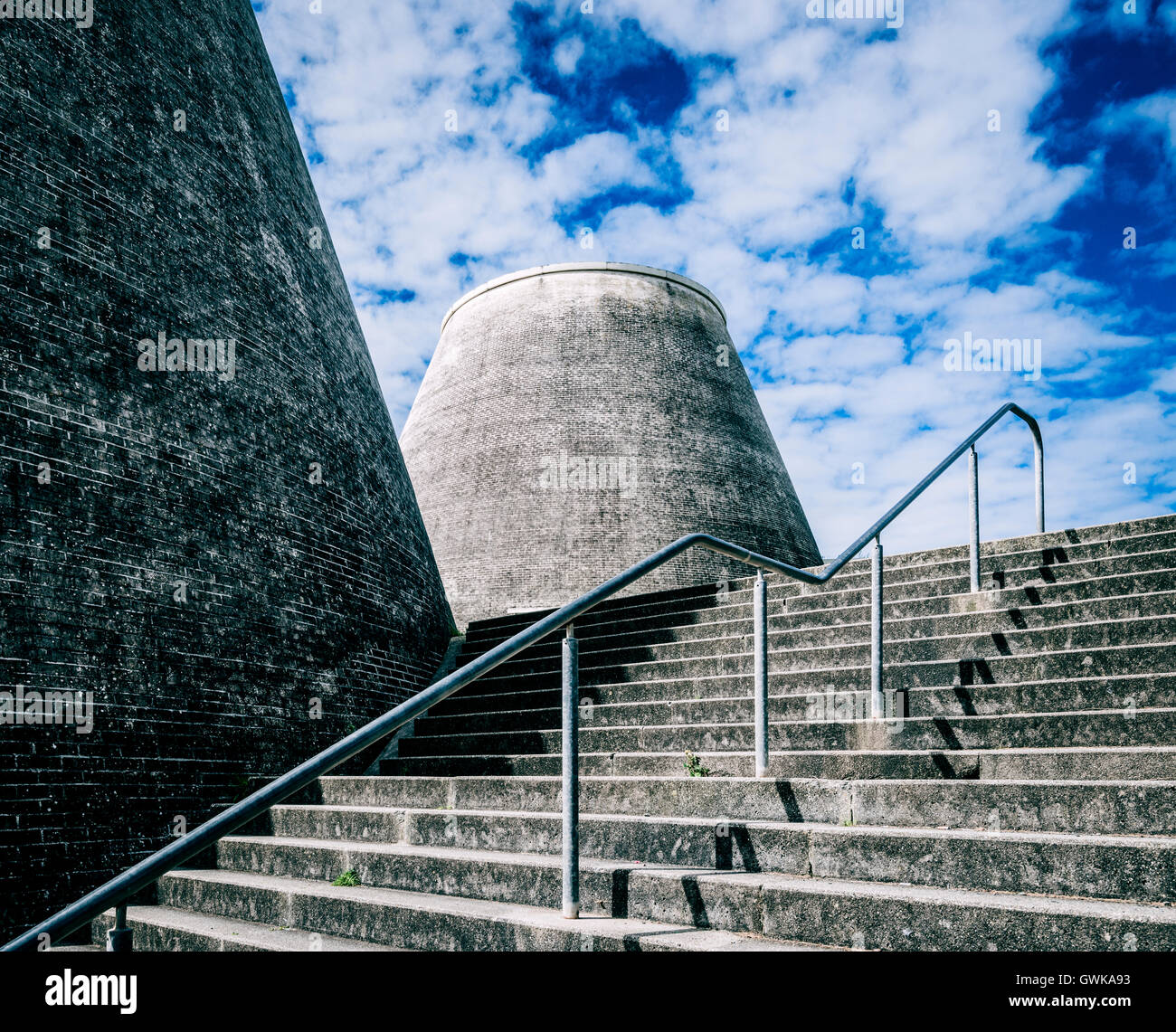 Treppe vor dem Wahrzeichen Theater, Ilfracombe, North Devon, UK Stockfoto
