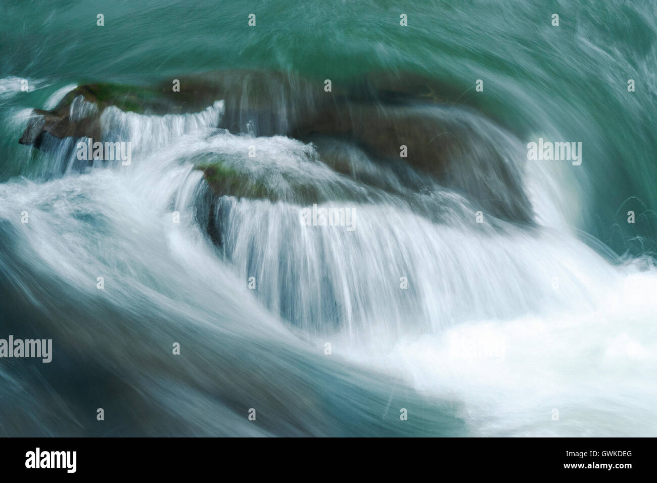 Das Bild des Streams in Bhandardara, Maharashtra, Western Ghats, Monsun, Indien Stockfoto