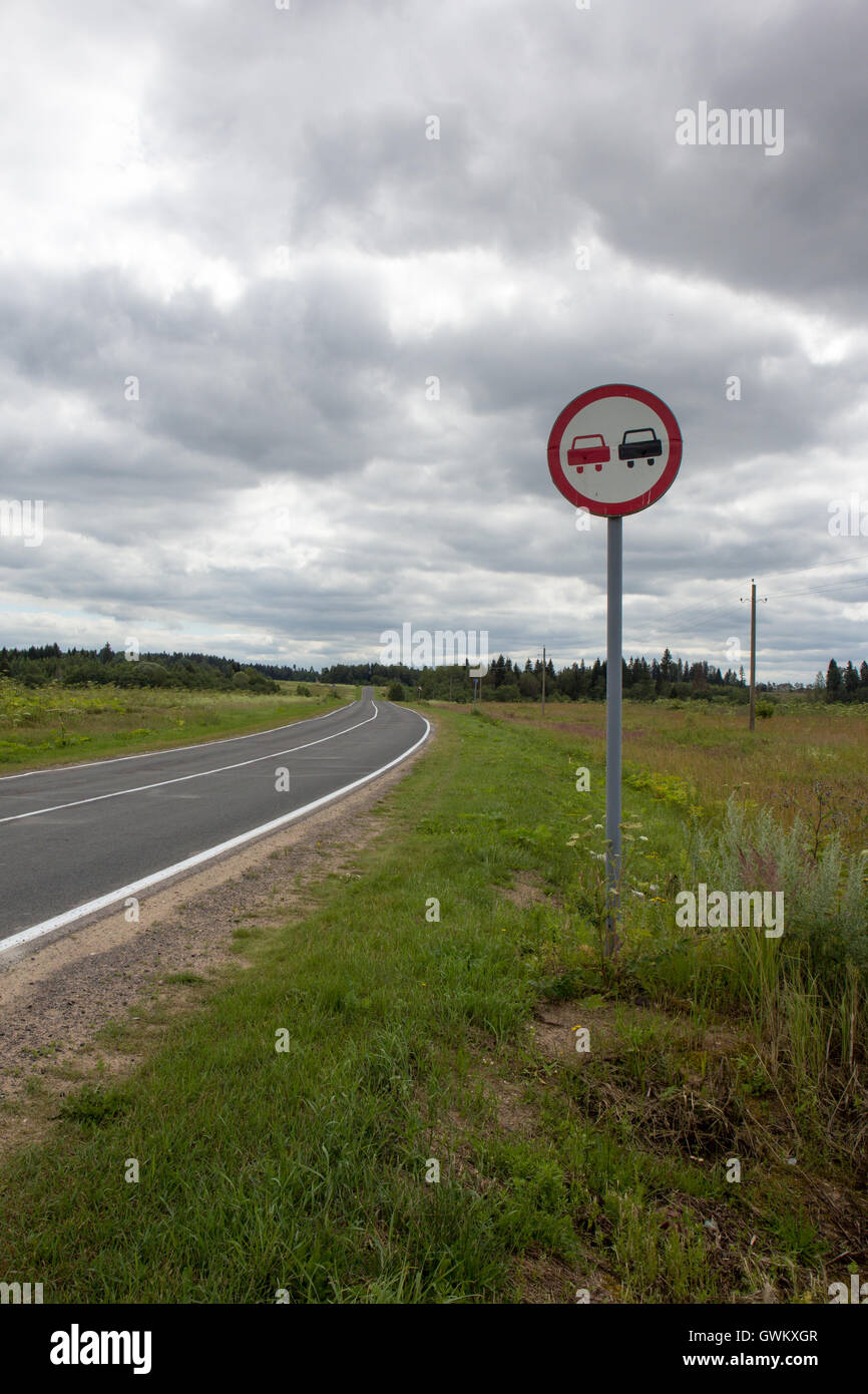 Uberholen Verboten Roadsign Stockfoto Bild 119066551 Alamy