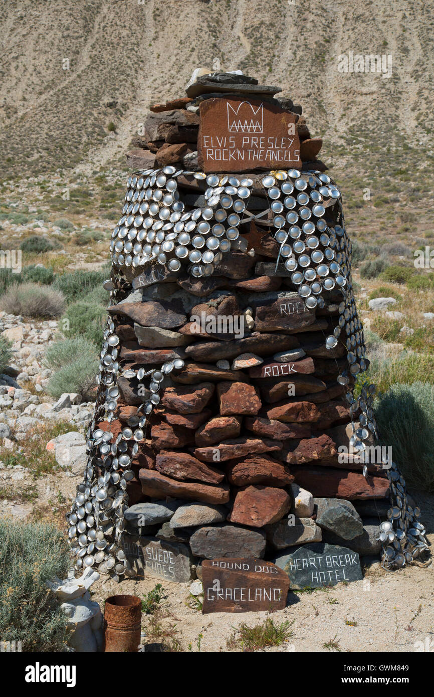 Elvis Presley Rock'n'Roll, die die Engel Skulptur, Guru Road, Gerlach, Nevada Stockfoto