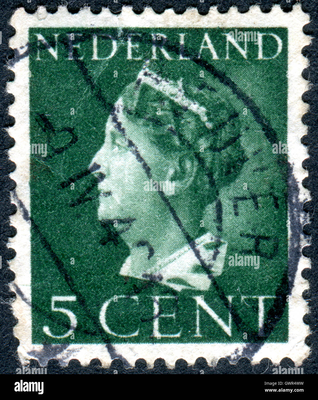 Niederlande - ca. 1940: Eine Briefmarke gedruckt in den Niederlanden zeigt Wilhelmina der Niederlande, ca. 1940 Stockfoto
