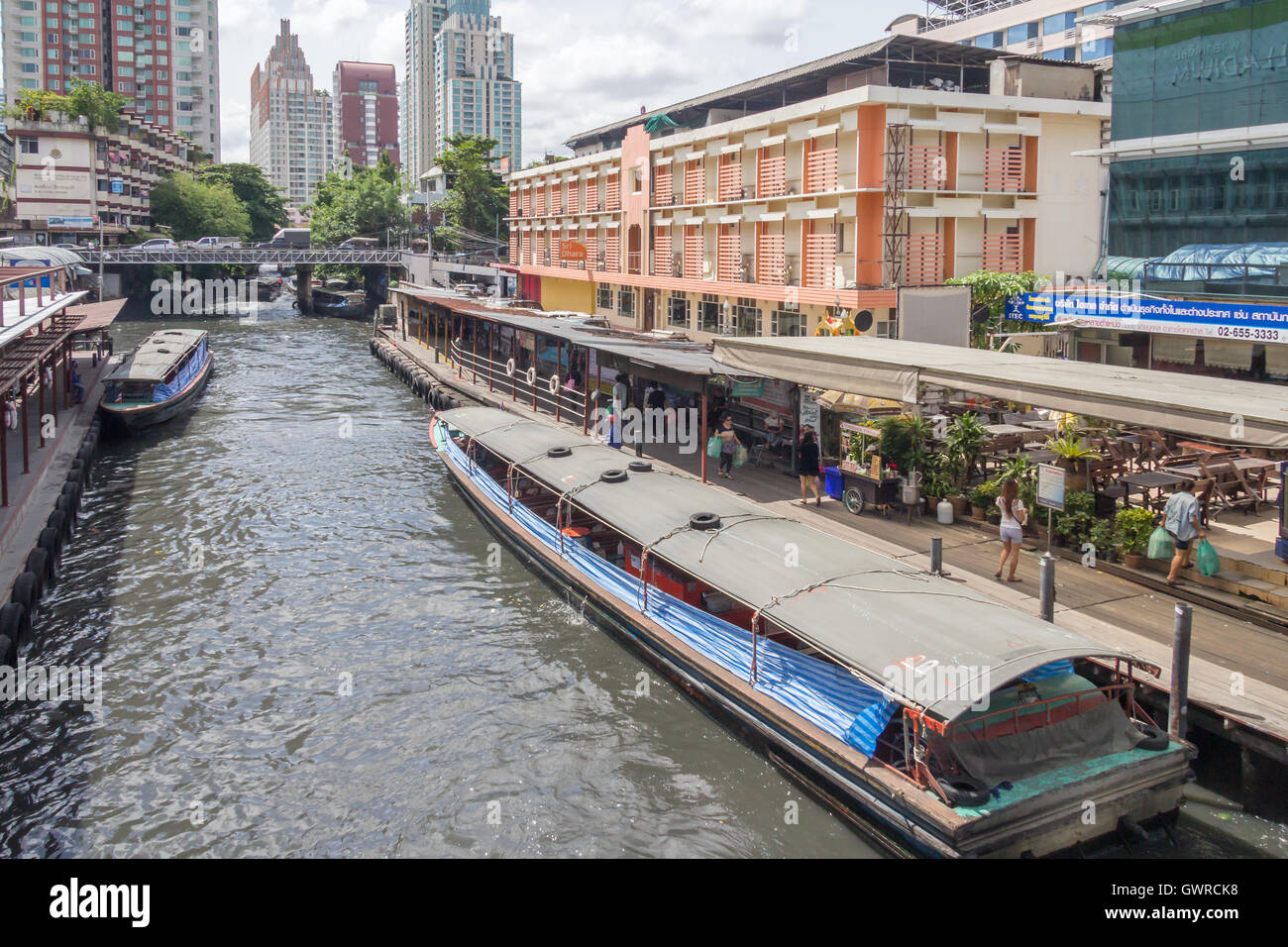 Boot-Taxis auf dem San Saeb Kanal in Bangkok Stockfoto